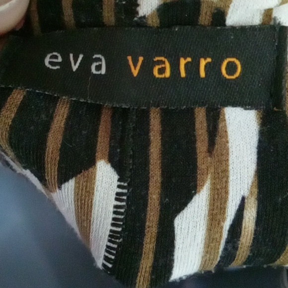 Eva Varro | Geometrical  Print Pattern  Tank Top - Picture 6 of 7